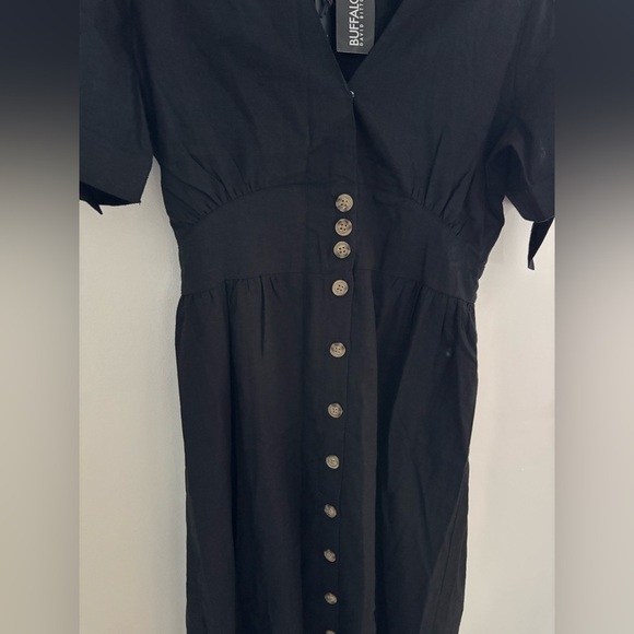 Buffalo Mariposa Tied V-Neck Button-Front Midi Dress NWT - Picture 7 of 14
